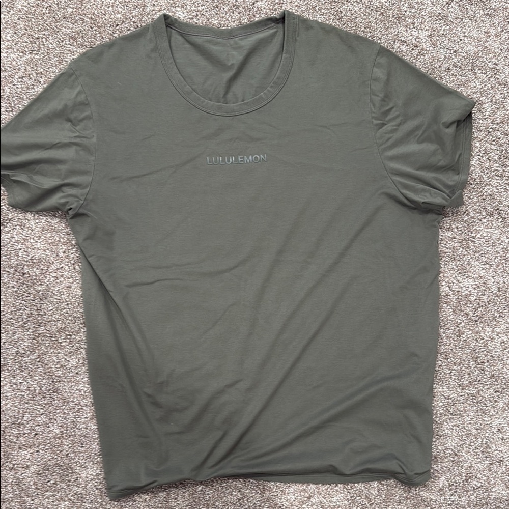 lululemon athletica Men's Green T-Shirt
